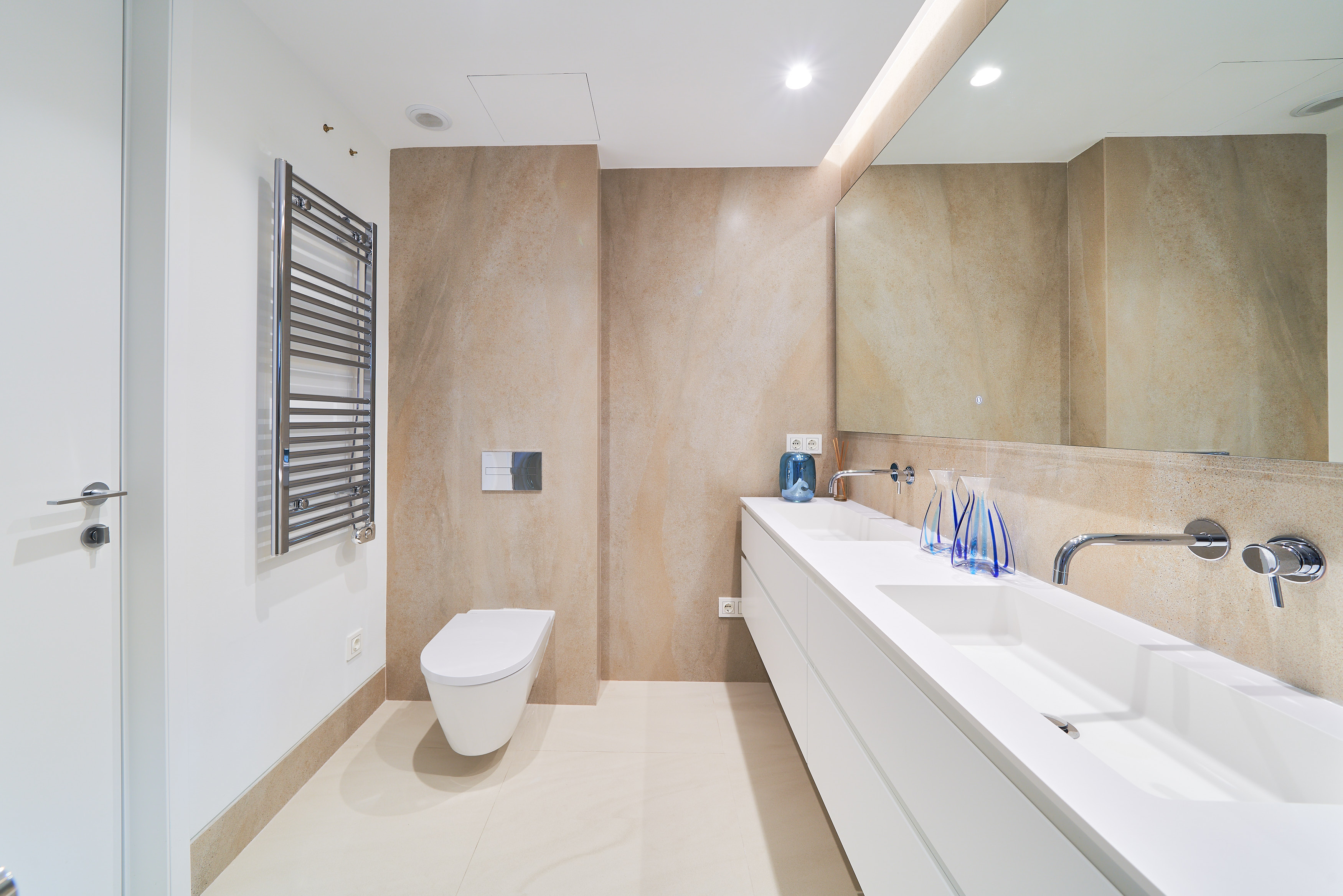 The Sapphire - Apartment 1A - Image 18